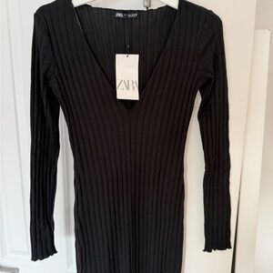 ZARA Black Ribbed Knit V-Neck Long Sleeve Bodycon Dress NWT